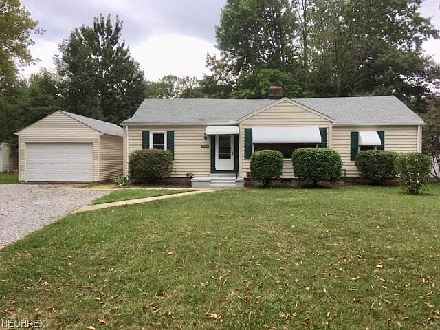 1st image of 33944 Iris Ln