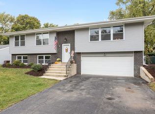 429 Ohio Rd, Frankfort, IL 60423