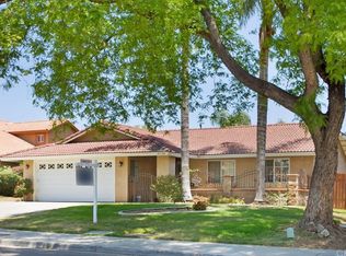 8720 Coyote Bush Rd, Riverside, CA 92508
