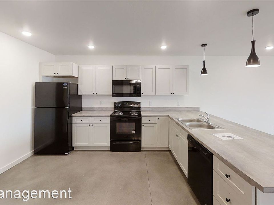 1st image of 1641 Windrow Dr Unit 1B