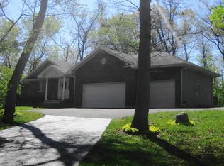 2971 Orchid Ln E, Oregon, IL 61061
