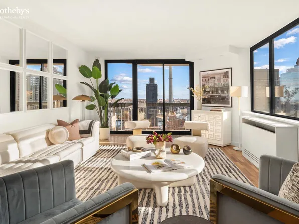 330 East 75th Street image 1 of 19