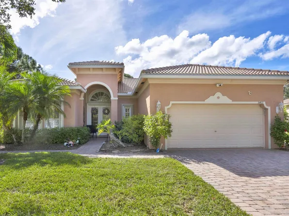 5411 Place Lake Dr, Fort Pierce, FL 34951
