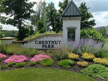 Entryway to community