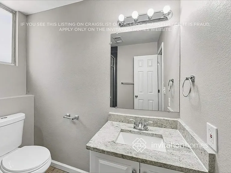 1162 W 132nd Pl — Photo 11