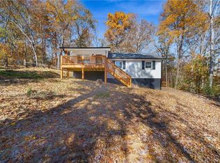 221 Grant Trl, Dawsonville, GA 30534