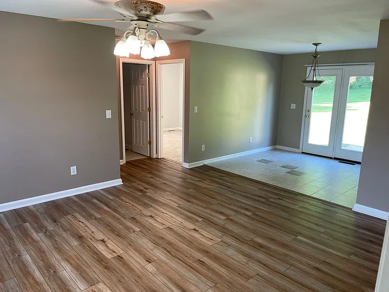 828 Mulberry Dr — Photo 14