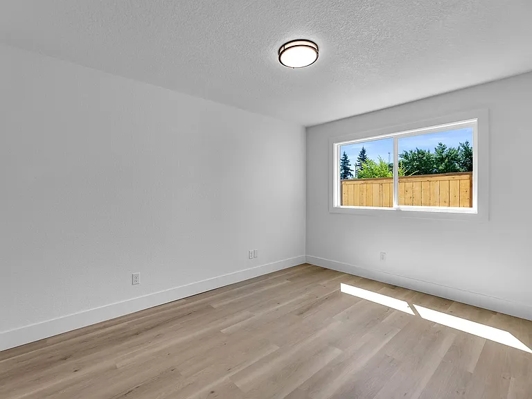 10701 NE 59th St #A — Photo 15