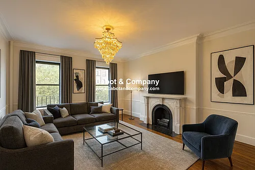 231 Beacon St #3 Photo 1