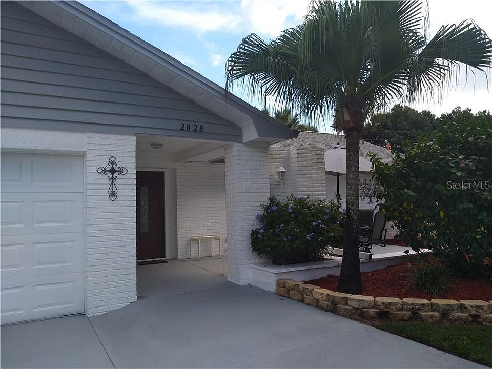 1st image of 2828 Thistle Ct E