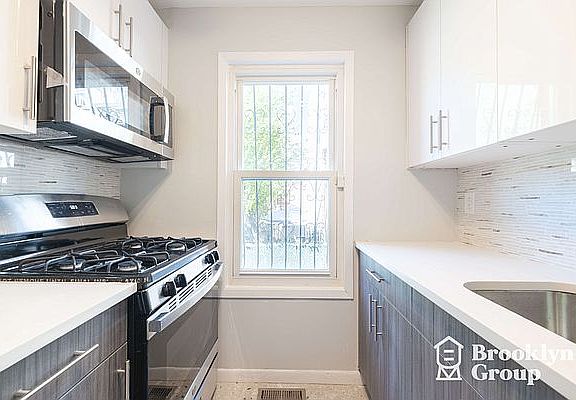 2nd image of 199 Tompkins Ave #1