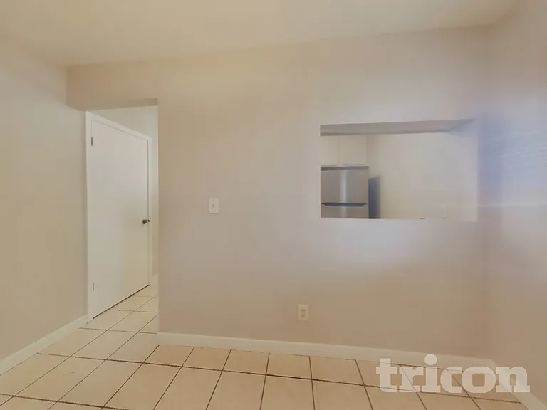 103 Dunedin Dr — Photo 5