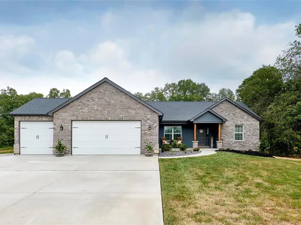 111 Wilder Wilderness Trl, Winfield, MO 63389