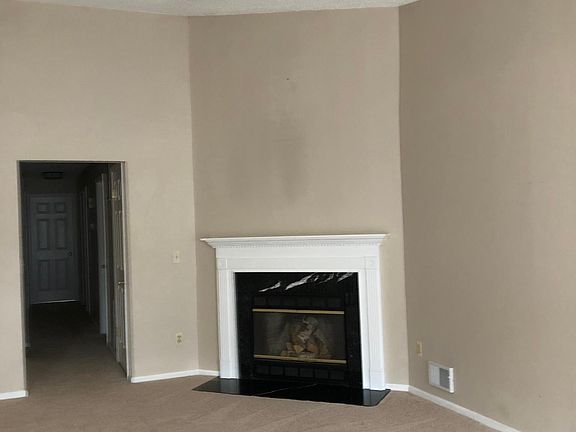 3rd image of 1970 Mattis St Floor 2