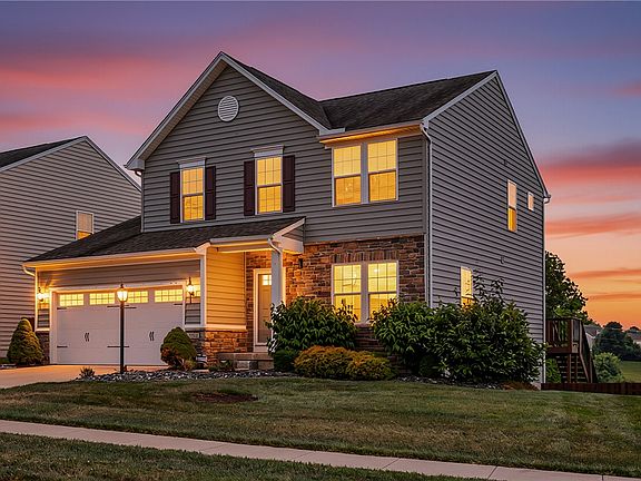 3rd image of 2838 Ridge View Ct