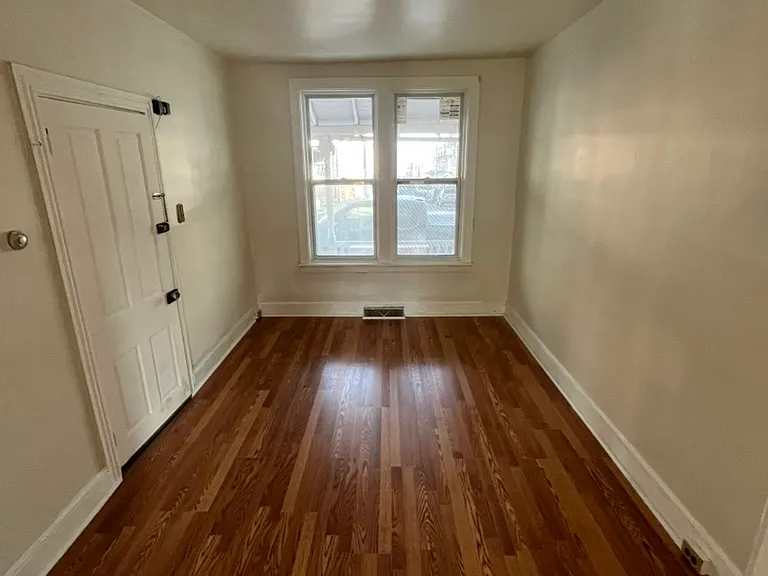 434 Nevin St #1 — Photo 3