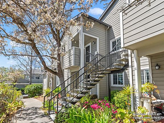 3rd image of 600 Canyon Oaks Dr APT H