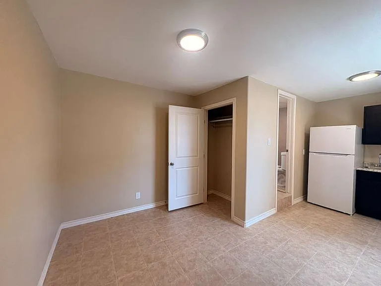 4018 San Agustin Ave #F — Photo 3