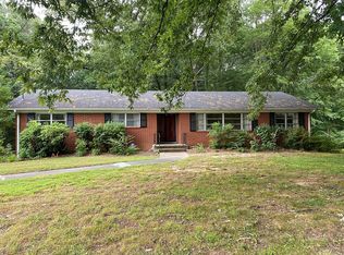 921 Carrington Rd, Knoxville, TN 37909