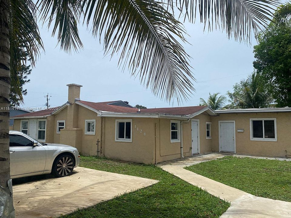 2nd image of 1124 NW 100th Ter