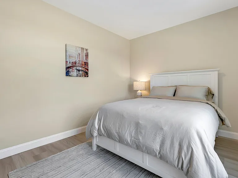 170 Weaver Rd #B — Photo 22
