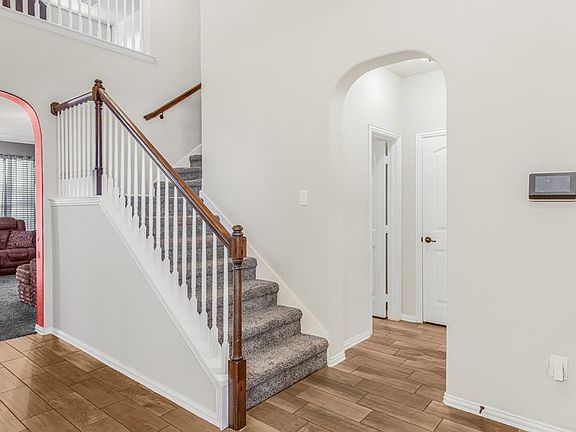 2nd image of 6509 Vanguard Rd