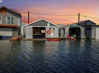 2915 NE Marine Dr #A-8, Portland, OR