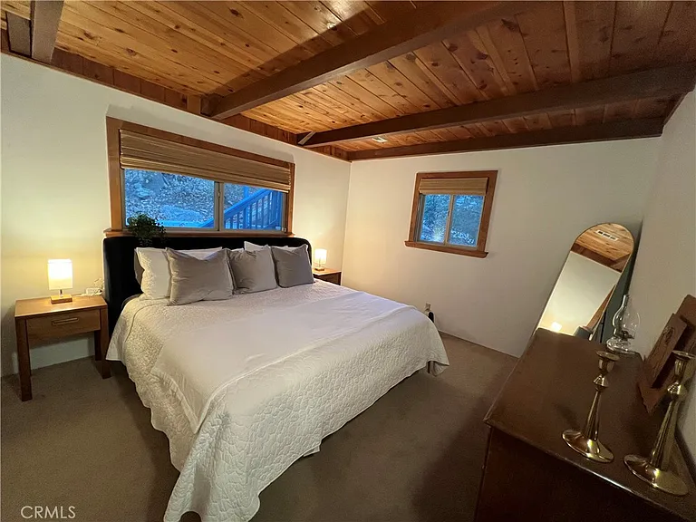253 La Casita Dr — Photo 9
