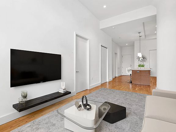 3rd image of 360 Furman St APT 308