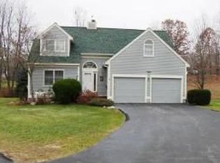 11 Fox Run Rd, Amherst, NH 03031