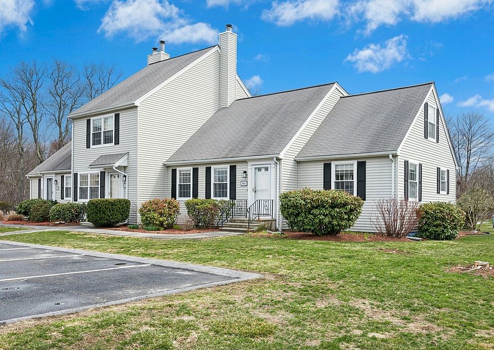 1st image of 401 Forest Park Dr
