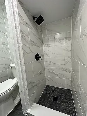 Rented by Peter R. Hungerford, LREB | media 2