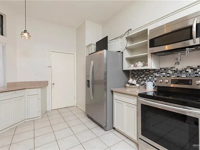2509 Yellowhammer Ave — Photo 4