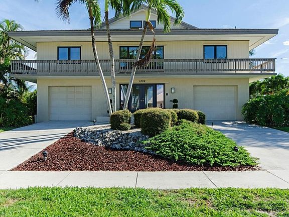 3rd image of 1808 Woodbine Ct