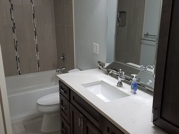 5th image of 8609 Warren Dr NW