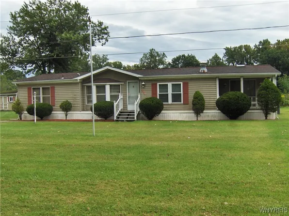 294 Canal Dr W #206, Macedon, NY 14502