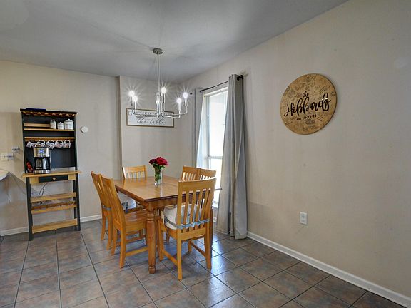 5th image of 9238 Louis Ave