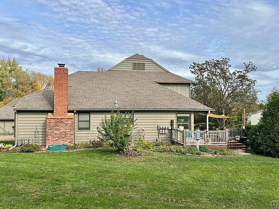 2nd image of 4215 Wimbledon Dr