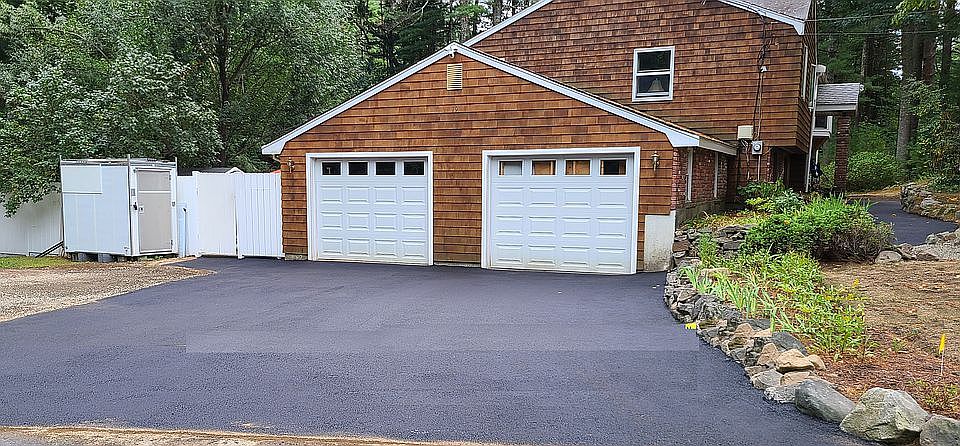 2nd image of 19 Foley Dr