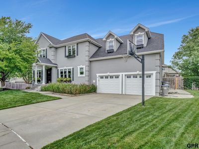 7640 Cross Creek Cir, Lincoln, NE, 68516