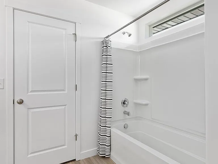 3823 W Cold Pond Ave — Photo 27