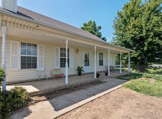 16401 N Sunset Valley Rd, Hulbert, OK 74441