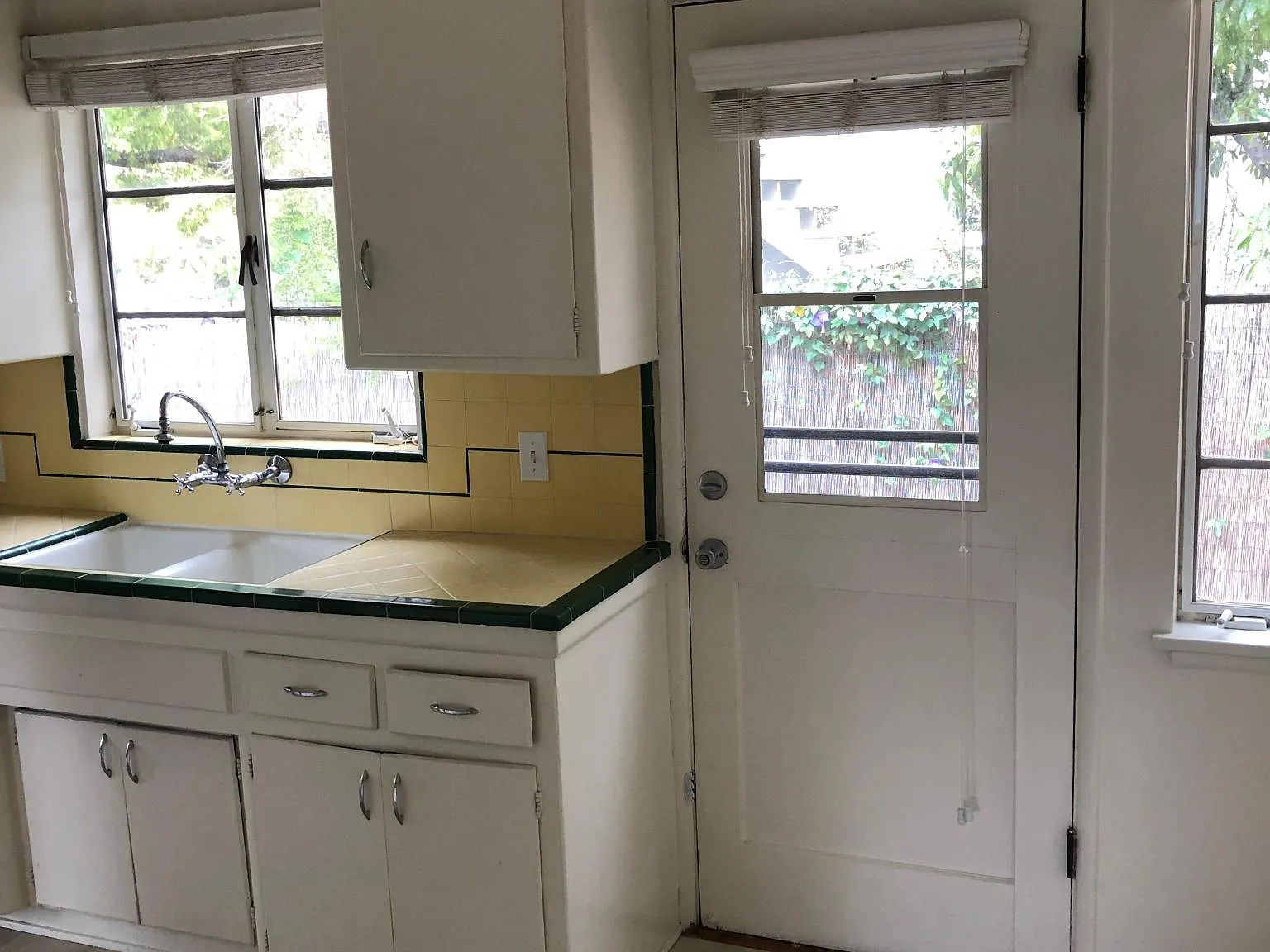 2 bed, 1187 sqft, $2,975 — Photo 4