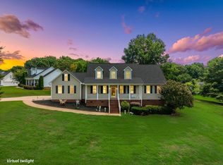 404 Shallowford Dr, Boiling Springs, SC 29316