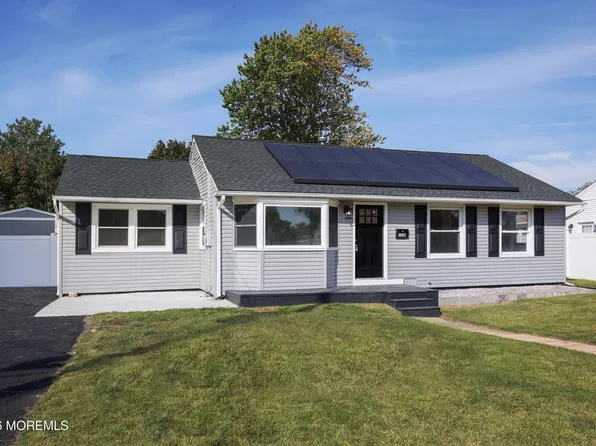 110 Dewey Street, Toms River, NJ 08753