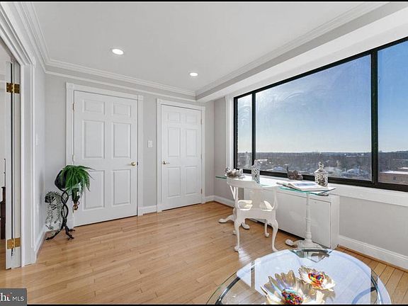 4th image of 3315 Wisconsin Ave NW APT 707
