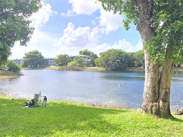 5335 NW 10th Ct APT 307, Fort Lauderdale, FL 33313