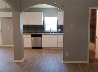 1009 Southampton St, Angleton, TX 77515