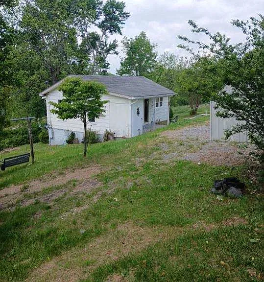 256 Barretts Dr — Photo 23