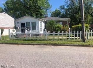 3305 Mascott St, Portsmouth, VA 23707